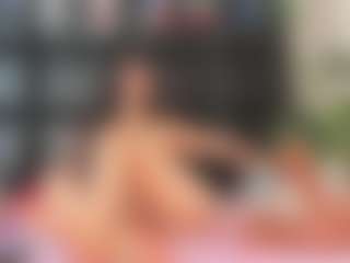 Maturedoly-1 MILF webcam performer live streaming