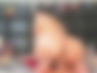 Maturedoly-1's Live Sex Cam Show
