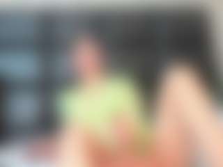 Live cam show with Maturedoly-1 - Mature on eurowanks.com