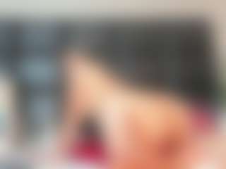 Maturedoly-1's Live Sex Cam Show