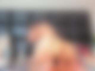 Live cam show with Maturedoly-1 - Average on Camsoda