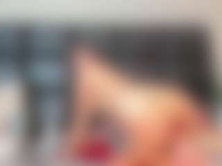 Live cam show with Maturedoly-1 - Mature on Camversity