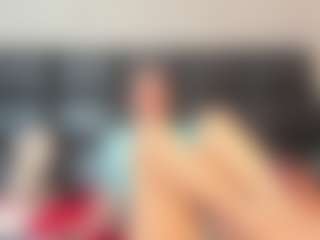 Maturedoly-1's Live Sex Cam Show