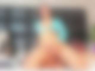 Live cam show with Maturedoly-1 - Bedroom Mature on Nude Chat * 1 On 1 Webcam Sex * Live Cam Show