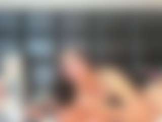 Maturedoly-1's Live Sex Cam Show