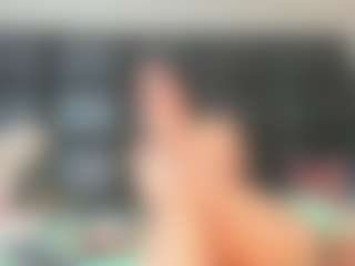 Maturedoly-1's Live Sex Cam Show