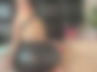 Maturedoly-1's Live Sex Cam Show