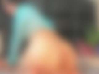 Live cam show with Maturedoly-1 - Athletic MILF on Strip Flash - Live Sex Shows
