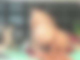 Maturedoly-1's Live Sex Cam Show