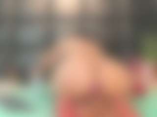 Live cam show with Maturedoly-1 - Squirt MILF on eurowanks.com