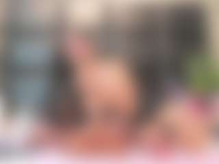 Live cam show with Maturedoly-1 - Toys Middle Aged on alttransgirls
