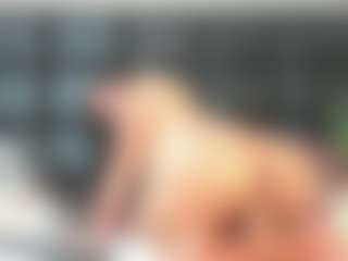 Maturedoly-1's Live Sex Cam Show