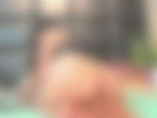 Maturedoly-1's Live Sex Cam Show