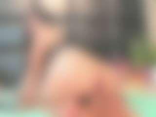 Maturedoly-1's Live Sex Cam Show