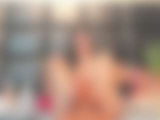 Maturedoly-1's Live Sex Cam Show
