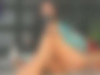 Maturedoly-1's Live Sex Cam Show