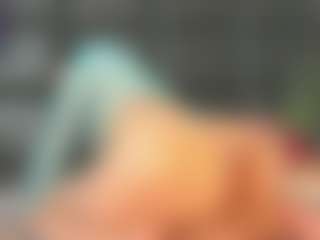 Maturedoly-1's Live Sex Cam Show
