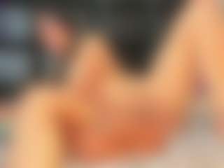 Maturedoly-1's Live Sex Cam Show