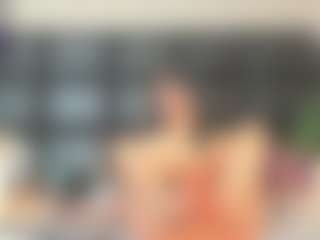 Maturedoly-1's Live Sex Cam Show
