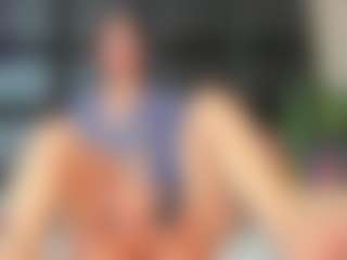 Maturedoly-1's Live Sex Cam Show