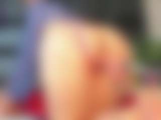 Maturedoly-1's Live Sex Cam Show