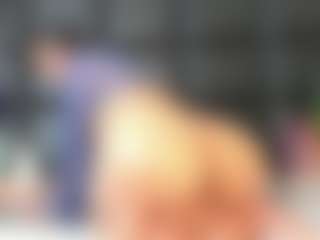 Maturedoly-1's Live Sex Cam Show