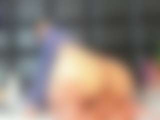 Maturedoly-1's Live Sex Cam Show