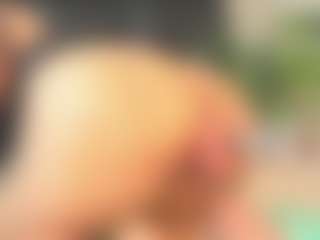 Maturedoly-1's Live Sex Cam Show