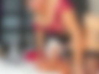 Maturedoly-1's Live Sex Cam Show