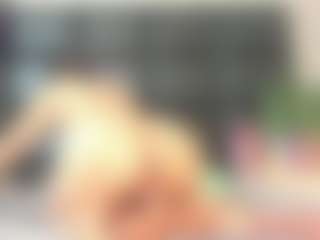 Maturedoly-1's Live Sex Cam Show