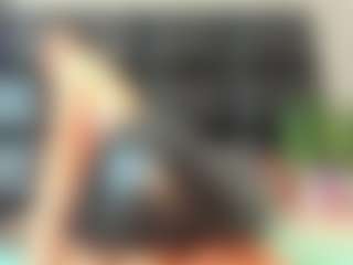 Maturedoly-1's Live Sex Cam Show