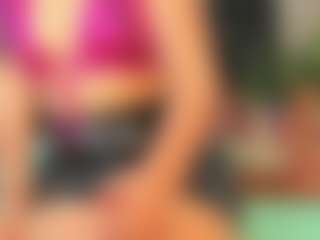 Maturedoly-1's Live Sex Cam Show