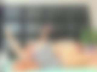 Maturedoly-1's Live Sex Cam Show