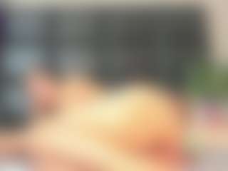 Maturedoly-1's Live Sex Cam Show