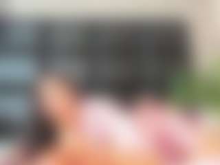 Maturedoly-1's Live Sex Cam Show