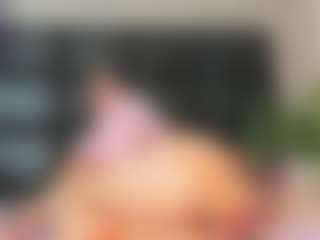 Maturedoly-1's Live Sex Cam Show