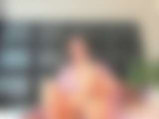 Maturedoly-1 MILF webcam performer live streaming