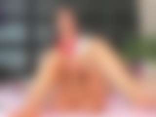 Maturedoly-1's Live Sex Cam Show