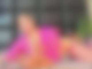 Maturedoly-1 MILF webcam performer live streaming