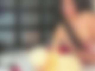 Maturedoly-1's Live Sex Cam Show