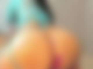 Live cam show with Maturedoly-1 - Red Hair MILF on Mixed Magazine Live