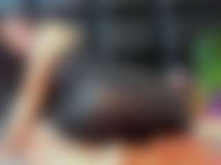 Maturedoly-1's Live Sex Cam Show