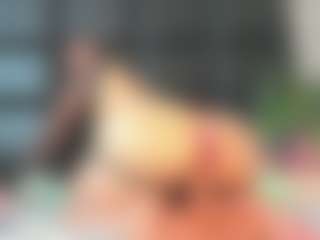 Maturedoly-1's Live Sex Cam Show