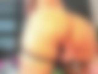 Maturedoly-1's Live Sex Cam Show