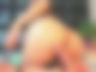 Maturedoly-1's Live Sex Cam Show