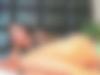 Maturedoly-1's Live Sex Cam Show