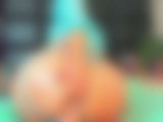 Maturedoly-1's Live Sex Cam Show