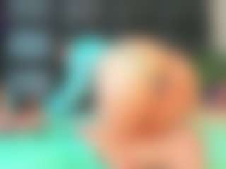 Maturedoly-1's Live Sex Cam Show