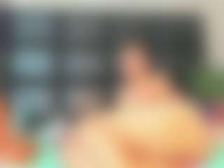 Maturedoly-1's Live Sex Cam Show