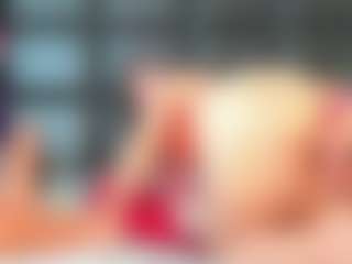 Maturedoly-1's Live Sex Cam Show